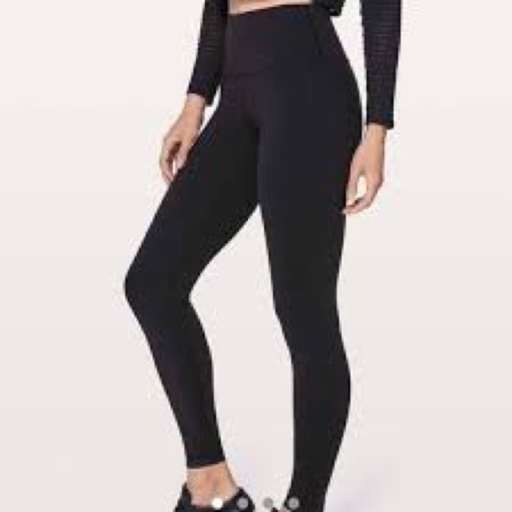 Lululemon discontinued Wunder Under leggings size 12 - worn once